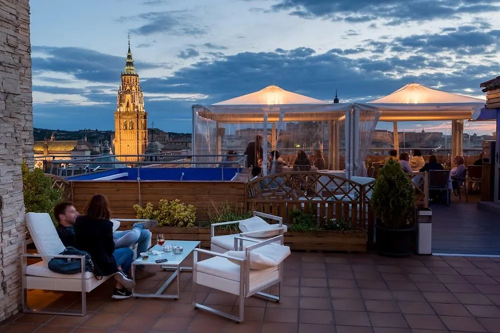 ***  Hotel Carlos V Tolède Espagne